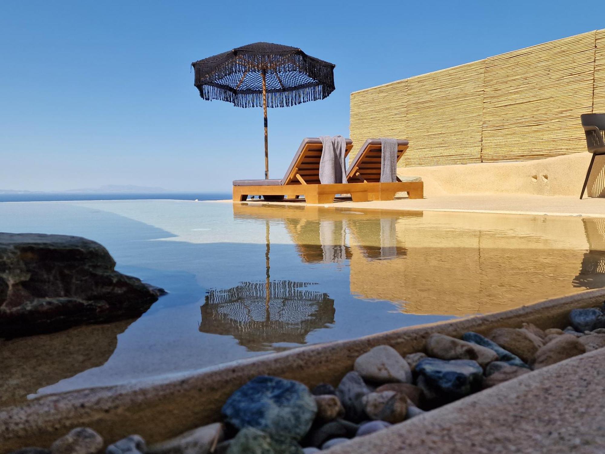 Agada Folegandros Suites & Villas Áno Meriá エクステリア 写真
