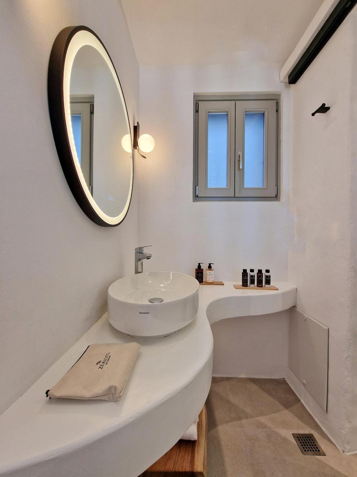 Agada Folegandros Suites & Villas Áno Meriá エクステリア 写真