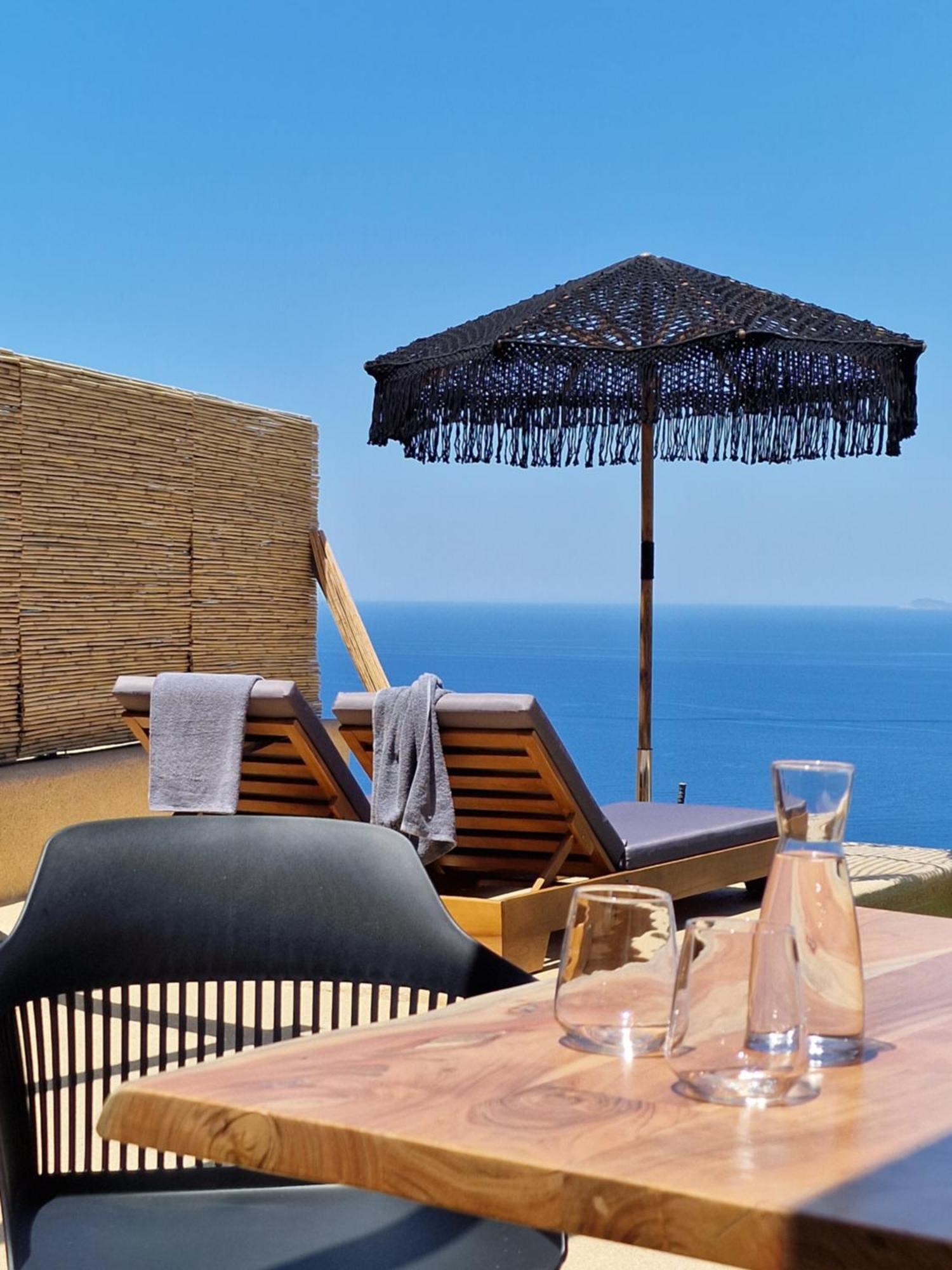 Agada Folegandros Suites & Villas Áno Meriá エクステリア 写真
